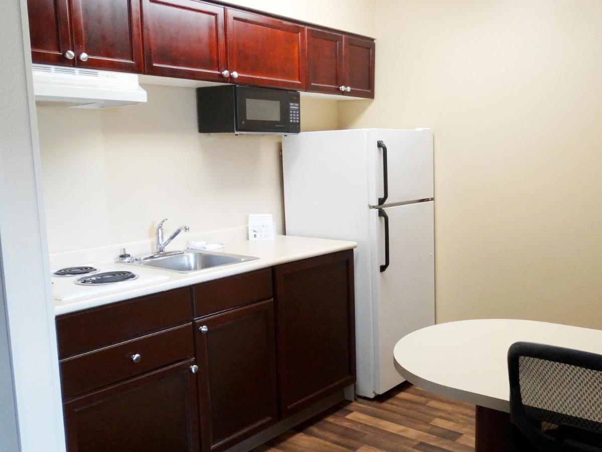 Extended Stay America Suites - Dallas - Vantage Point Dr Bagian luar foto