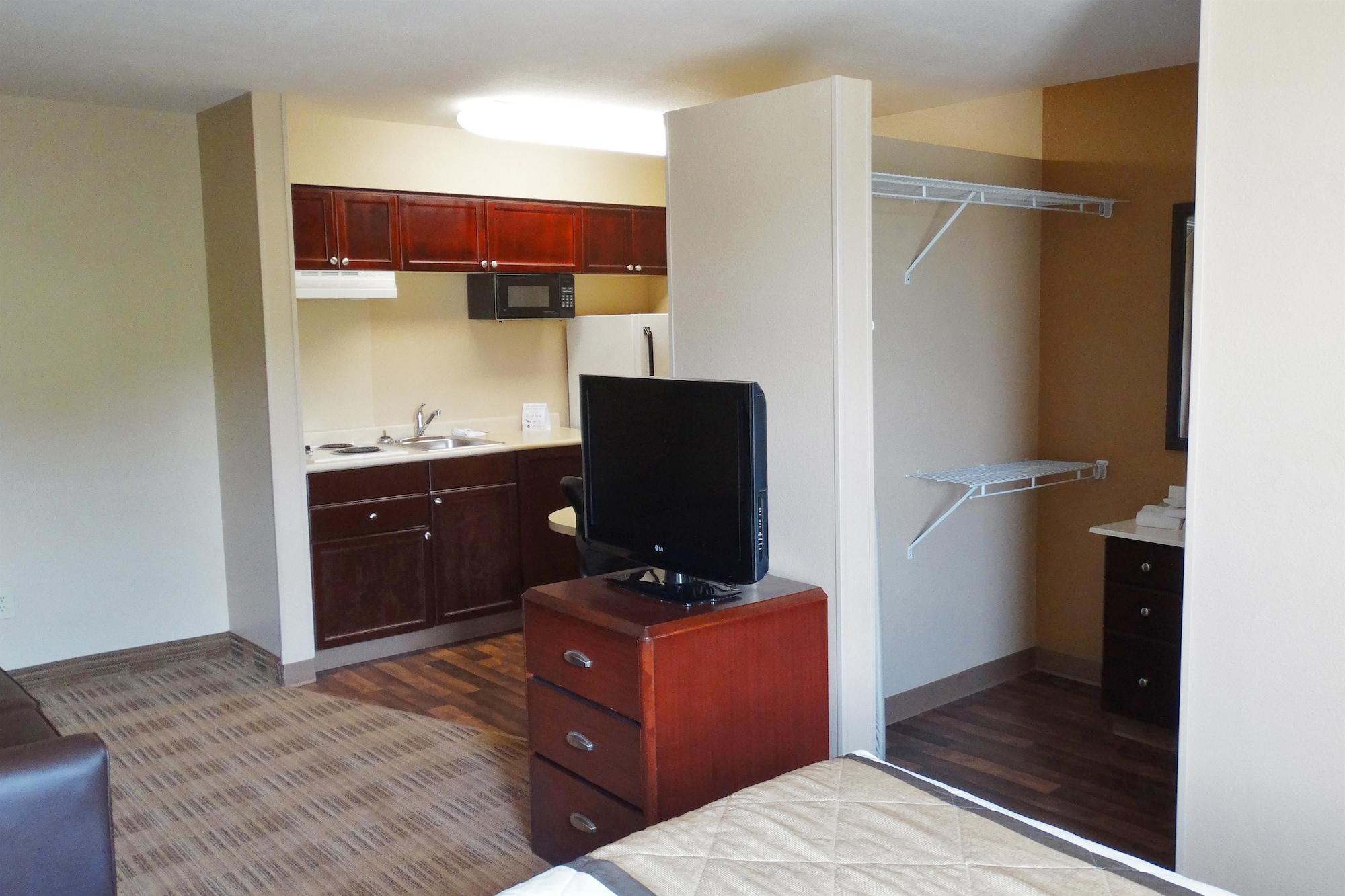 Extended Stay America Suites - Dallas - Vantage Point Dr Bagian luar foto