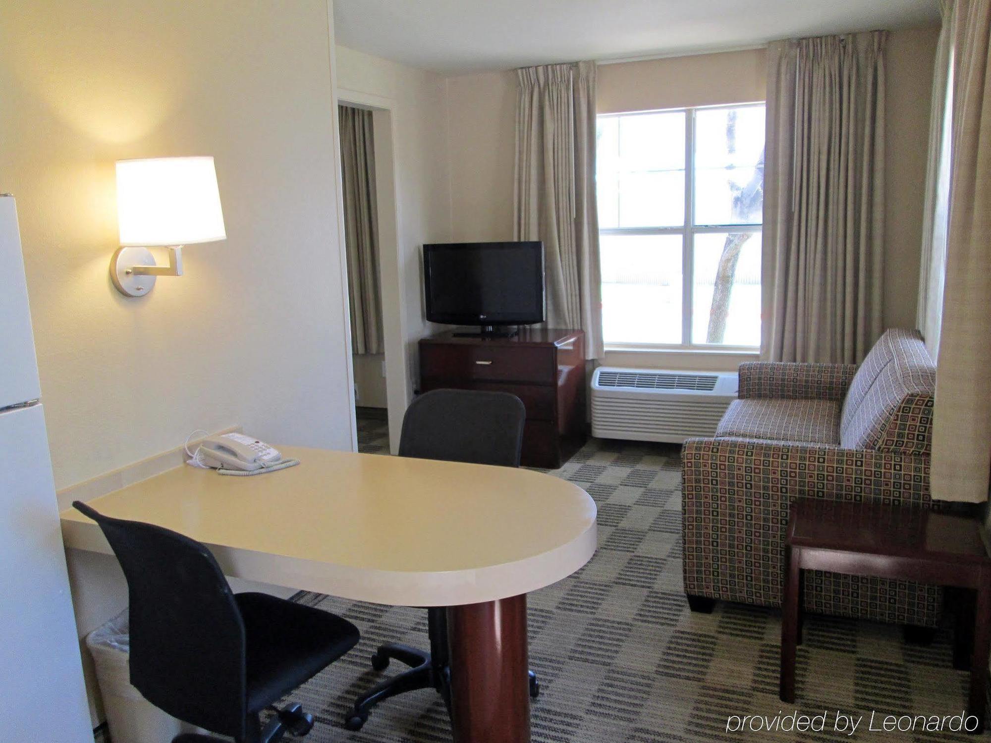 Extended Stay America Suites - Dallas - Vantage Point Dr Bagian luar foto